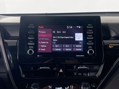 Used 2024 Toyota Camry SE FWD image 11