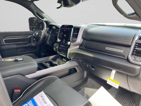 Used 2025 RAM 2500 Laramie w/ Night Edition AWD/4WD image 10