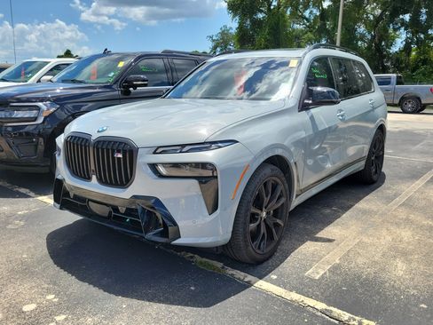 Used 2024 BMW X7 M60i w/ Executive Package AWD/4WD image 3