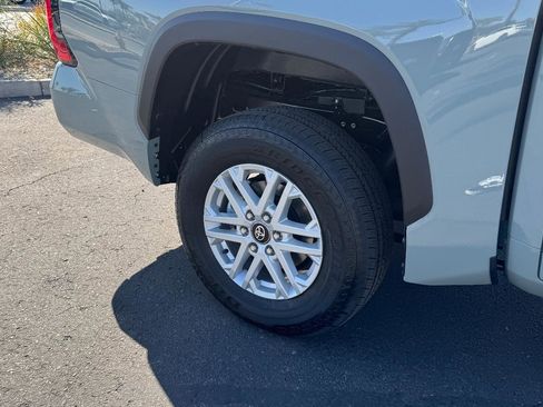 New 2026 Toyota Tundra SR5 image 8