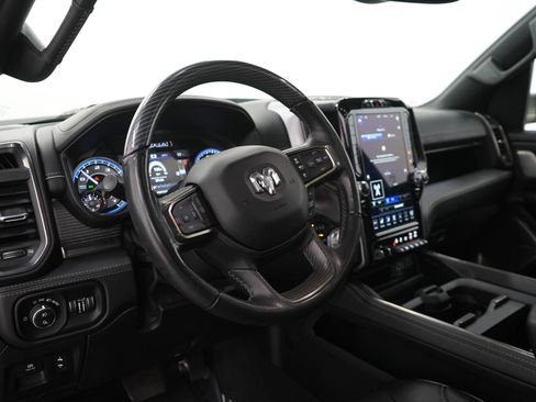 Used 2020 RAM 1500 Limited w/ Black Appearance Package AWD/4WD image 27