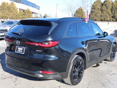 Used 2025 MAZDA CX-90 3.3 Turbo w/ Premium Sport Pkg image 4