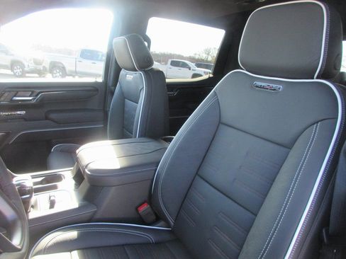 New 2026 GMC Sierra 1500 AT4X image 14