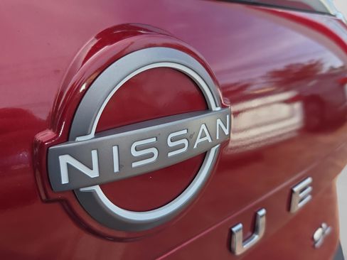 Used 2023 Nissan Rogue SL w/ SL Premium Package FWD image 31