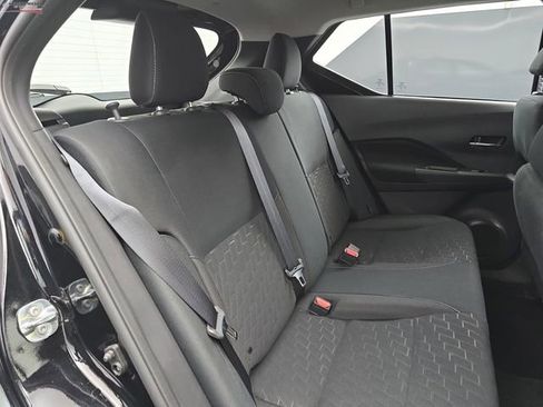 Used 2024 Nissan Kicks SV image 44