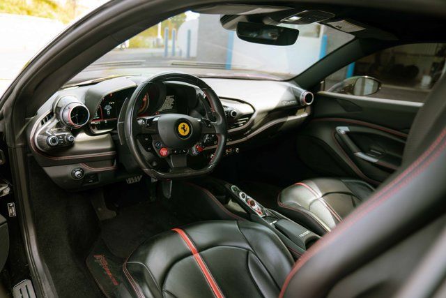 Used 2022 Ferrari F8 Tributo RWD image 33
