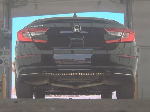 Used 2022 Honda Accord EX-L image 7