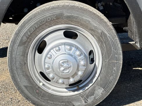 New 2026 RAM 5500 Tradesman w/ Chrome Appearance Group image 23