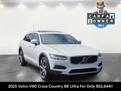 Used 2025 Volvo V90 B6 Cross Country Ultra w/ Protection Package Premier