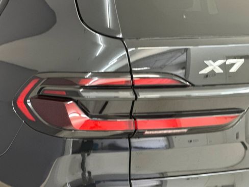 New 2026 BMW X7 xDrive40i w/ M Sport Package image 13