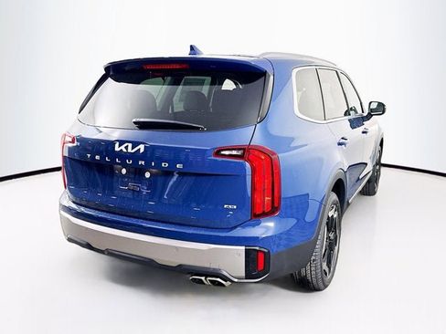 New 2025 Kia Telluride S image 5