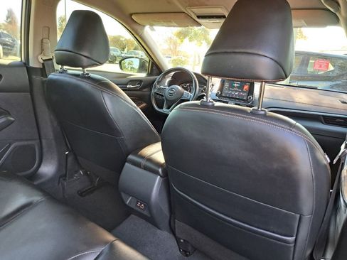 Used 2022 Nissan Altima 2.5 SR image 23