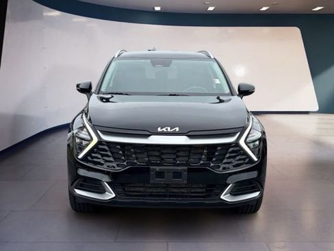 Certified 2023 Kia Sportage EX AWD/4WD image 8