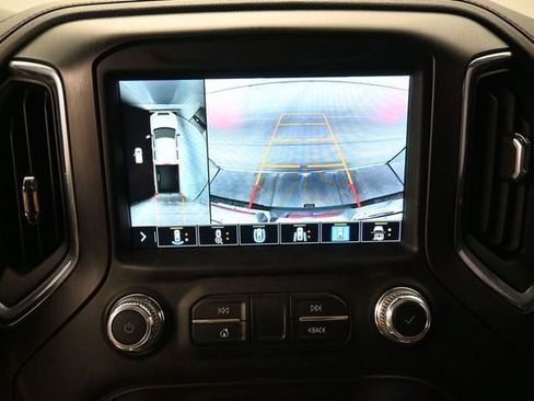 Used 2023 GMC Sierra 2500 AT4 w/ AT4 Preferred Package AWD/4WD image 21