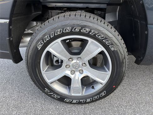 New 2026 RAM 1500 Express AWD/4WD image 15