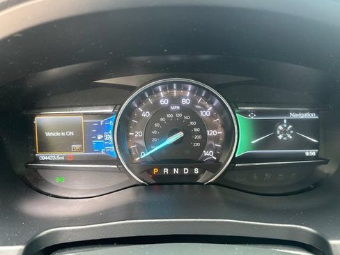 Used 2018 Ford Explorer Sport w/ Equipment Group 401A AWD/4WD image 29