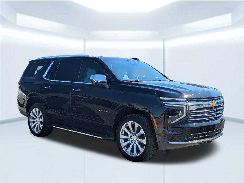 Used 2026 Chevrolet Tahoe Premier AWD/4WD image 7