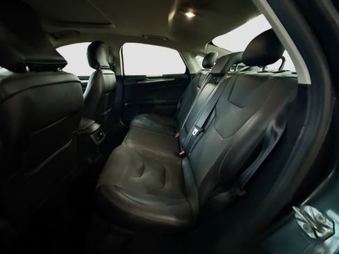 Used 2015 Ford Fusion Titanium image 25