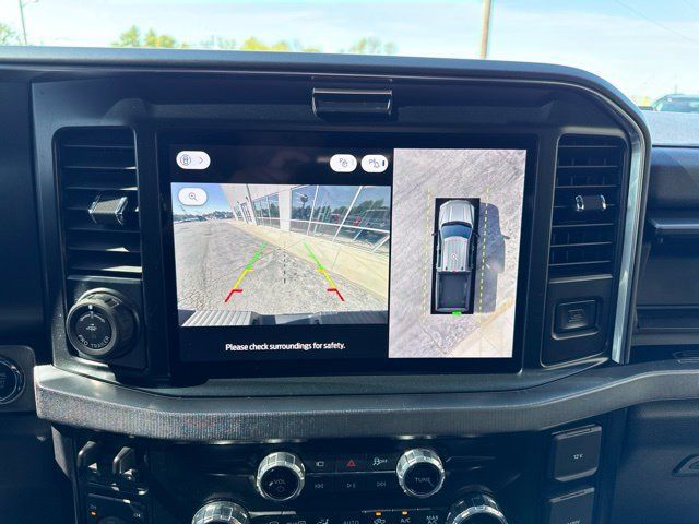 Used 2026 Ford F250 Platinum AWD/4WD image 19