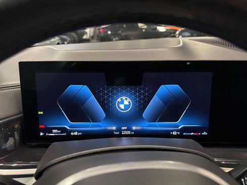 Used 2024 BMW X6 xDrive40i w/ Parking Assistance Package image 34