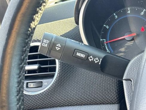 Used 2011 Chevrolet Cruze LT image 26