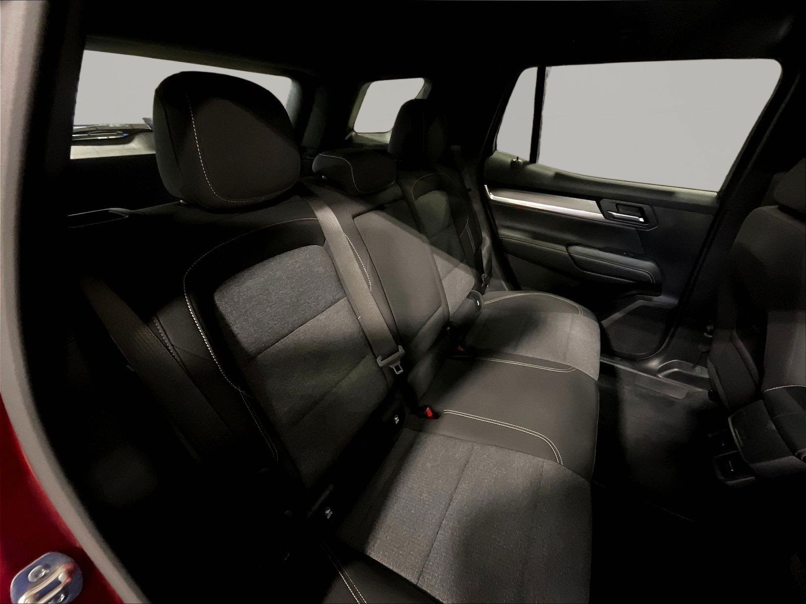 Used 2025 GMC Terrain Elevation AWD/4WD image 25