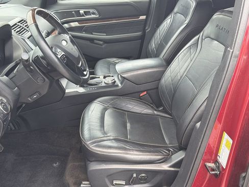 Used 2018 Ford Explorer Platinum AWD/4WD image 14