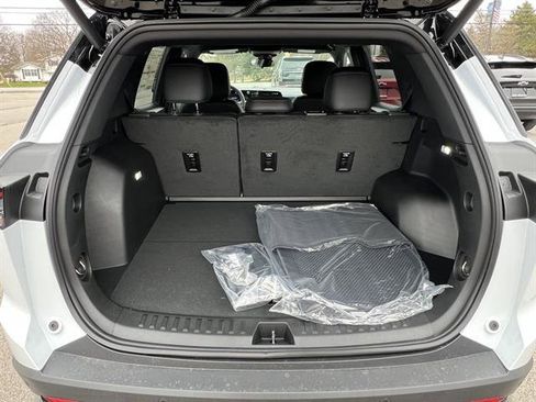 New 2026 Chevrolet Equinox RS image 5