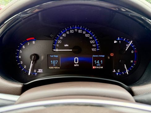 Used 2014 Cadillac XTS Luxury FWD image 36
