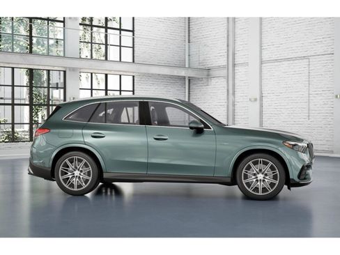 New 2026 Mercedes-Benz GLC 43 AMG 4MATIC image 17