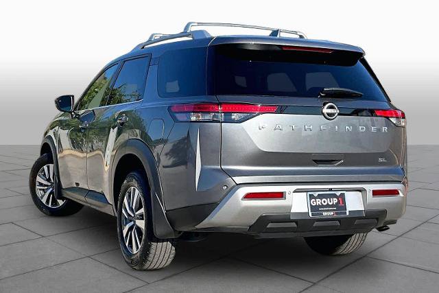 Certified 2025 Nissan Pathfinder SL FWD image 12