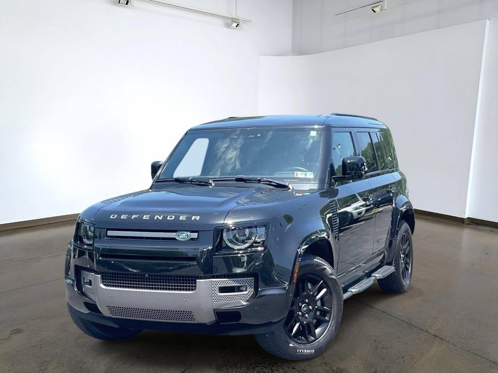 Used 2024 Land Rover Defender 110 X-Dynamic SE AWD/4WD image 1