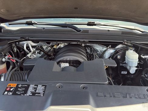 Used 2016 Chevrolet Tahoe LTZ AWD/4WD image 24