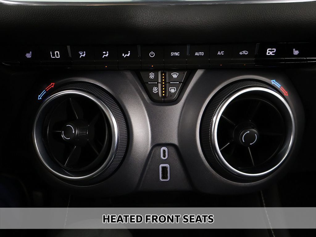 Used 2023 Chevrolet Blazer LT w/ Convenience Package FWD image 6