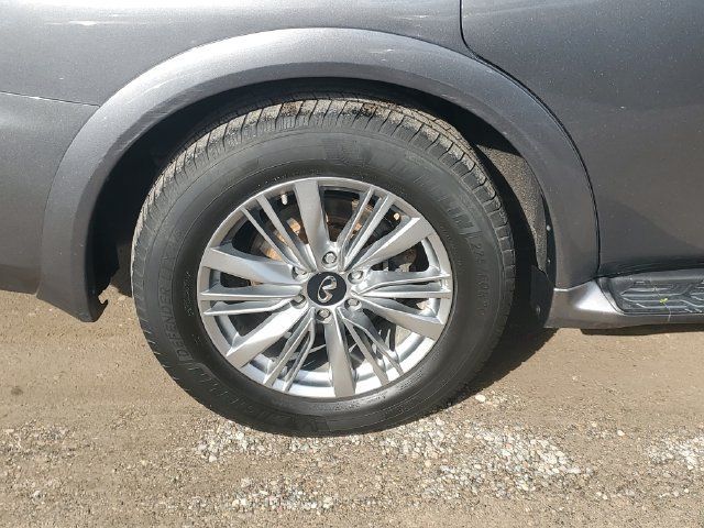 Used 2018 INFINITI QX80 4WD image 5
