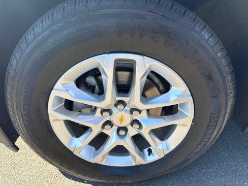 Used 2020 Chevrolet Traverse LT AWD/4WD image 11