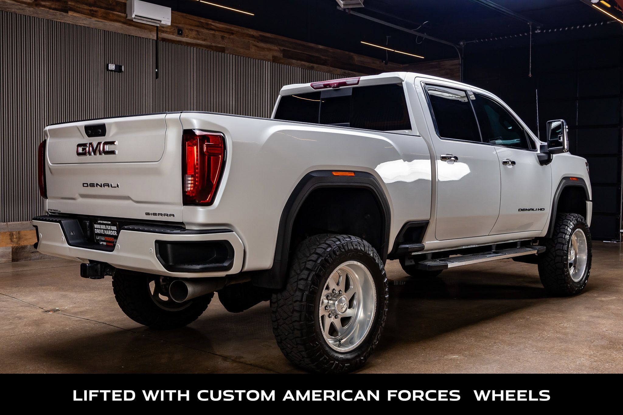 Used 2021 GMC Sierra 2500 Denali w/ Denali Ultimate Package AWD/4WD image 9