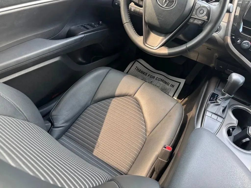 Used 2023 Toyota Camry SE w/ Convenience Package FWD image 22