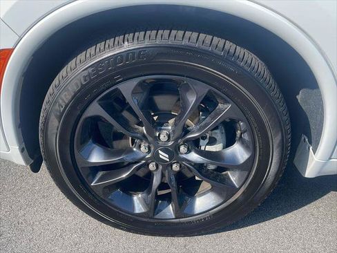 Certified 2025 Dodge Durango R/T w/ Blacktop Package AWD/4WD image 15
