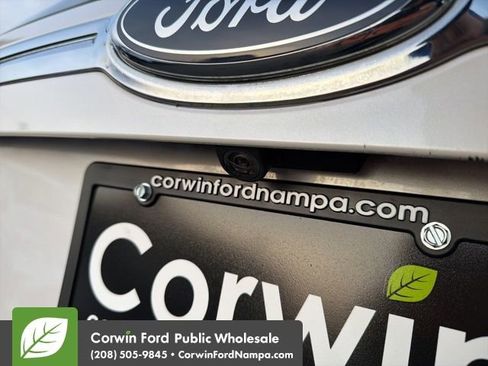 Used 2013 Ford Edge Limited image 12