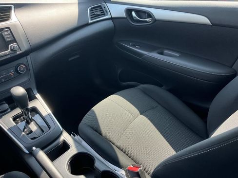 Used 2018 Nissan Sentra S w/ S Midnight Style Package FWD image 13