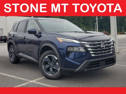 Used 2025 Nissan Rogue SV FWD image 1