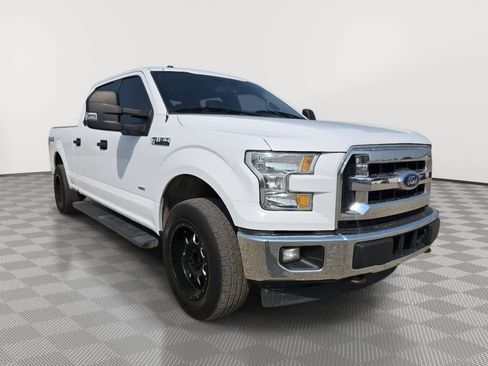Used 2017 Ford F150 XLT w/ Equipment Group 301A Mid AWD/4WD image 3