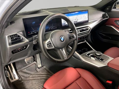 Used 2023 BMW 330i xDrive Sedan w/ M Sport Package AWD/4WD image 12