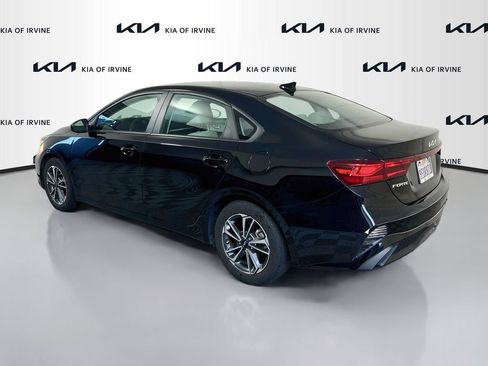 Certified 2023 Kia Forte LXS FWD image 6
