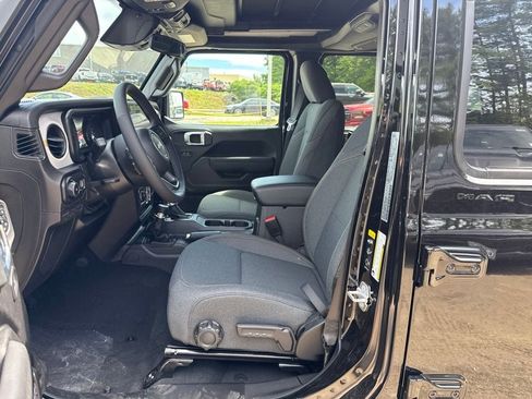 New 2026 Jeep Wrangler Unlimited Sport AWD/4WD image 16