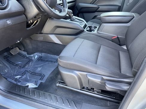 Used 2025 Chevrolet Colorado W/T w/ WT Custom Package image 16