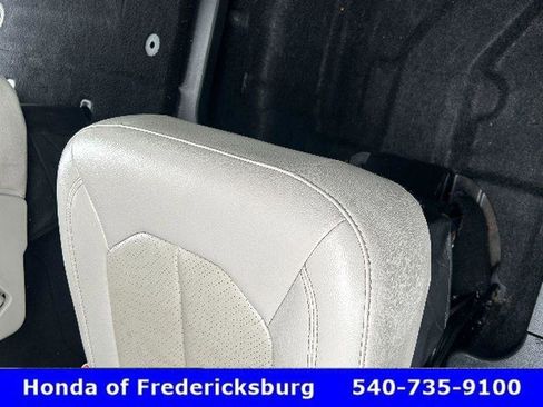 Used 2020 Chrysler Pacifica Touring-L w/ Advanced Safetytec Group image 40