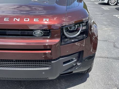 New 2026 Land Rover Defender 90 X-Dynamic SE AWD/4WD image 7