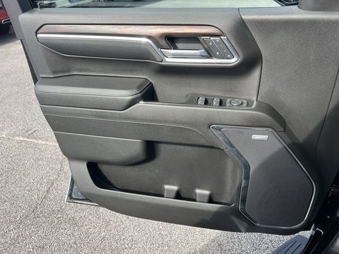 Used 2023 GMC Sierra 1500 SLT w/ SLT Premium Plus Package image 14